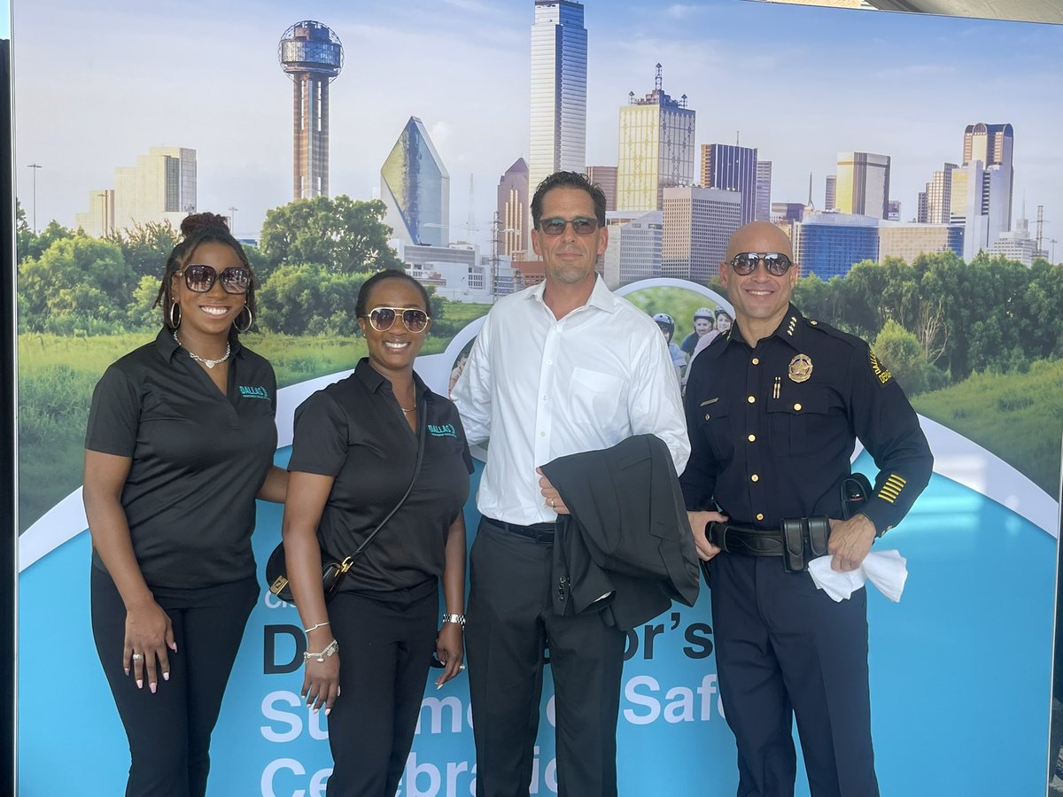 DrBrianLusk's tweet photo. Our students brought energy in the Mayor’s Summer of Safety Drumline competition! Thank you to our partner @UNTDallas for hosting. @BobMong1949 @DallasISDSupt @dallasschools Skyline @Skyline_Raiders @DWCarterHS @SouthOakCliffHS https://t.co/qy4HdUe5Xj