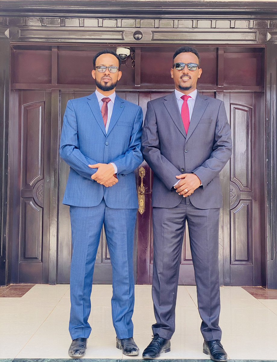 jama_deperani's tweet photo. Agaasime @mbjaamac kusoo dhowoow Madaxtooyada Puntland @Plstatehouse . #Puntland #Somalia https://t.co/DpIVZiLlml