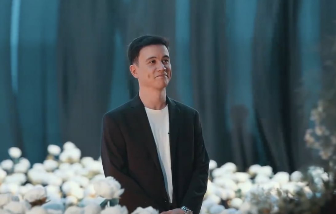 menggalurks's tweet photo. Arjo and Maine's engagement is so so beautiful. Just look at these screencaps 🥲❤️

Watch the full video here: https://t.co/Sk9E9ek3Y8

🏷 #MaineMendoza #ArjoAtayde https://t.co/8ETKjPdwXT