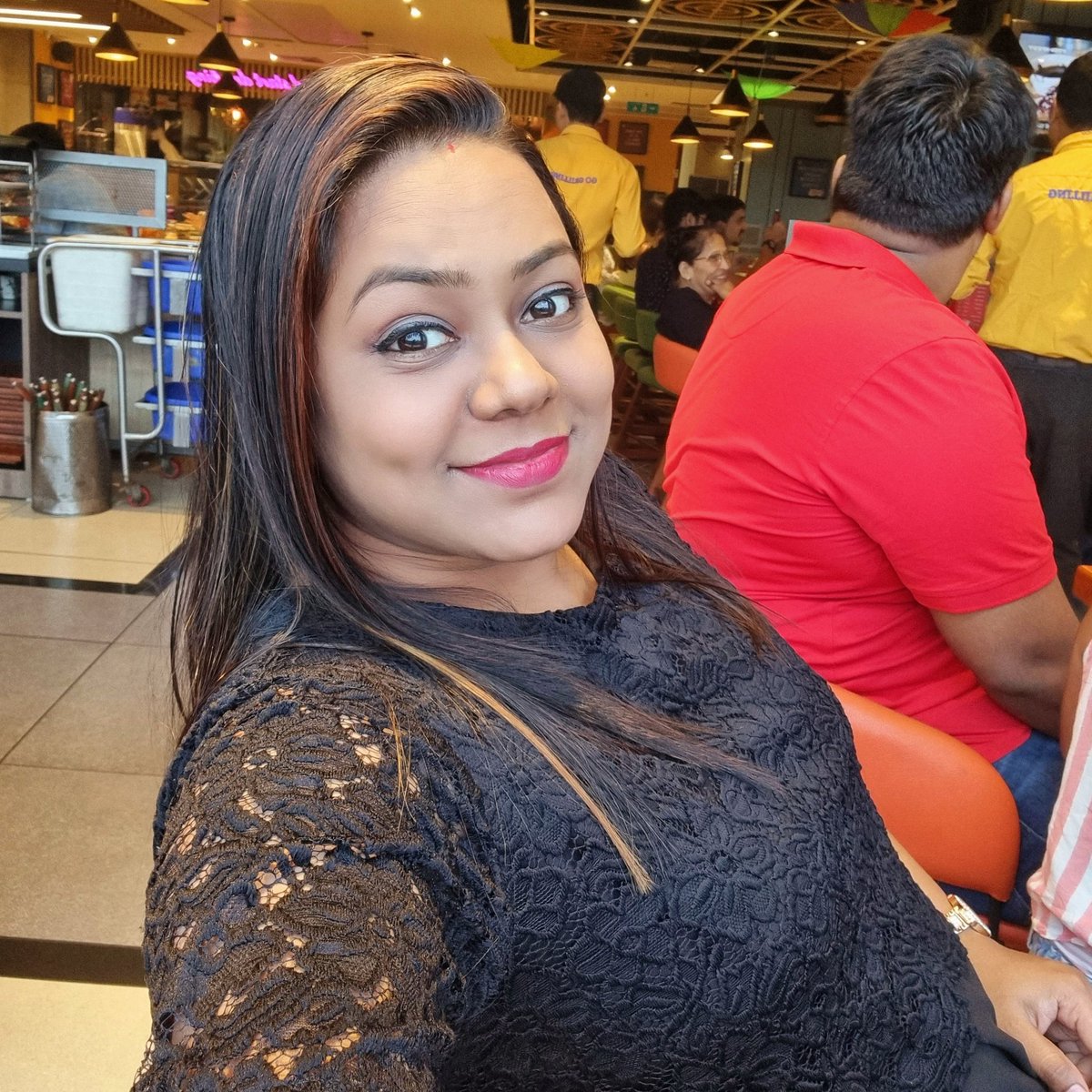 Bimala_Behera's tweet photo. #This is for someone :The most I Love ❤️
If you die tonight, your employer would advertise to fill your job role by the end of the month. But your loved once, chosen Family would miss you forever. DON'T GET TOO BUSY making a living that you forget to work On Making A Life . https://t.co/7PupSwu0d3