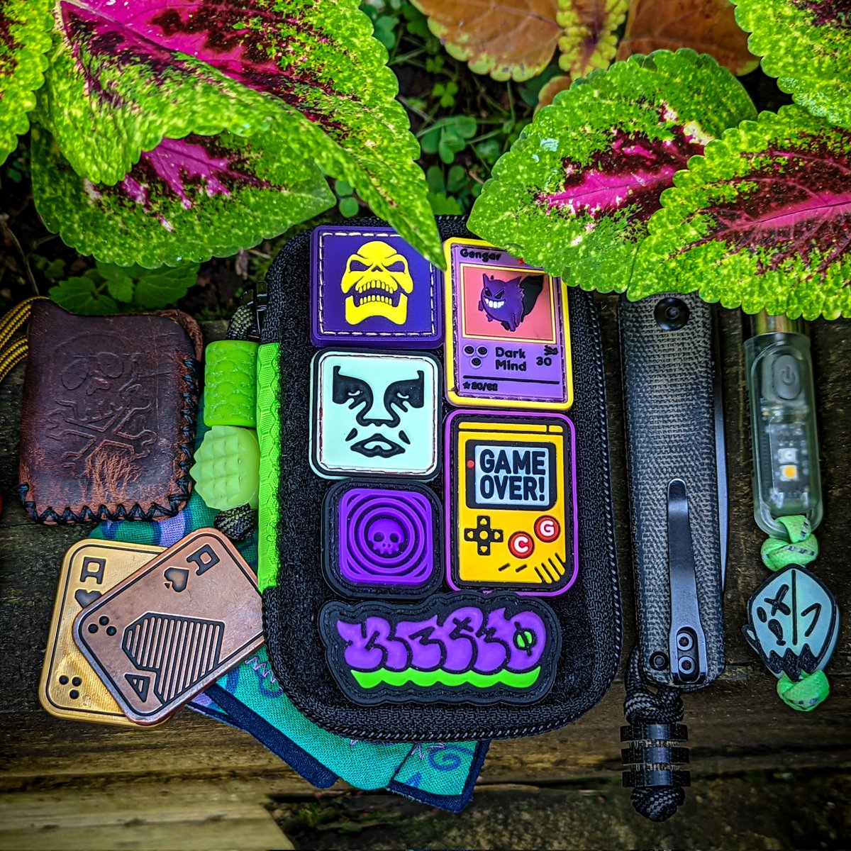 xerostyle's tweet photo. #edc #gear #pouchboiz #rangereyes #moralepatches #vandaleyes https://t.co/8MrSOELeV8