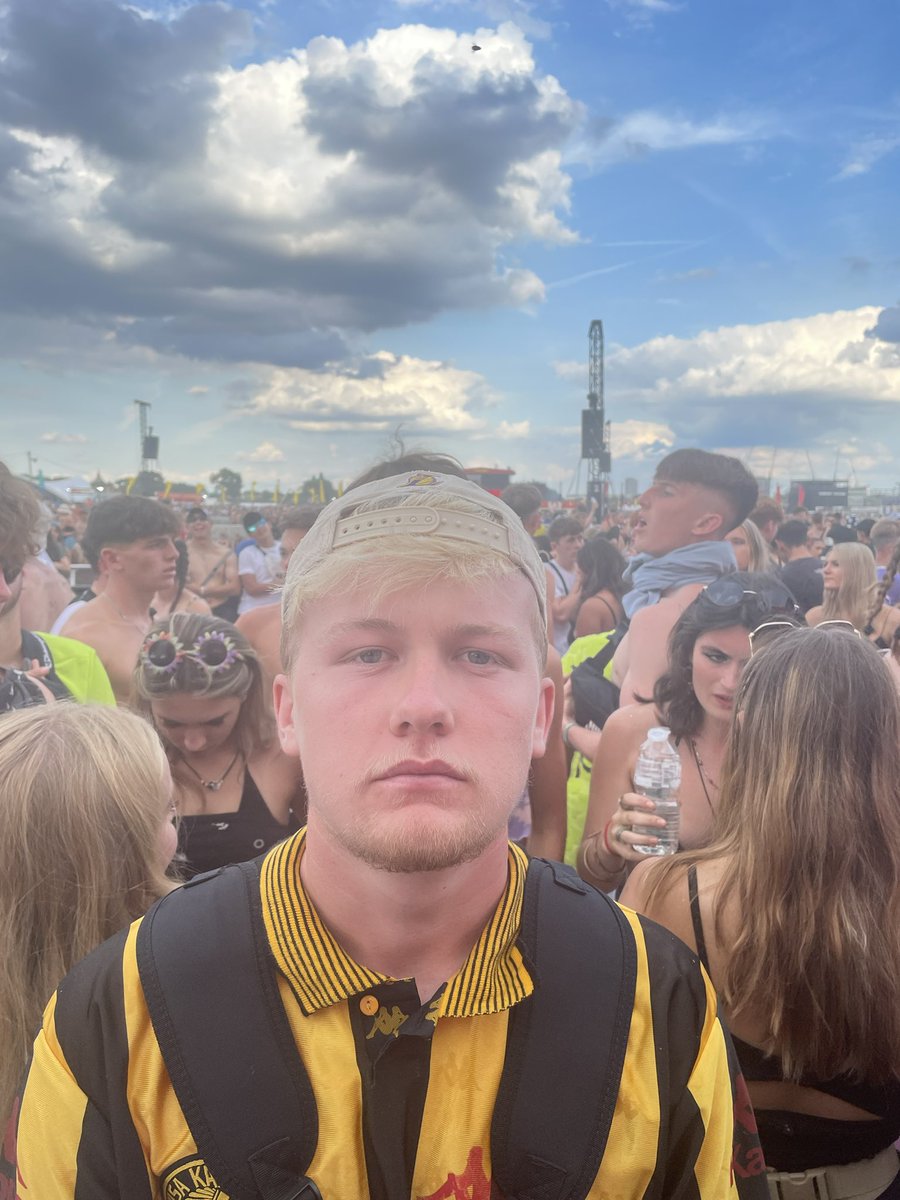 Harri Jones tweet media