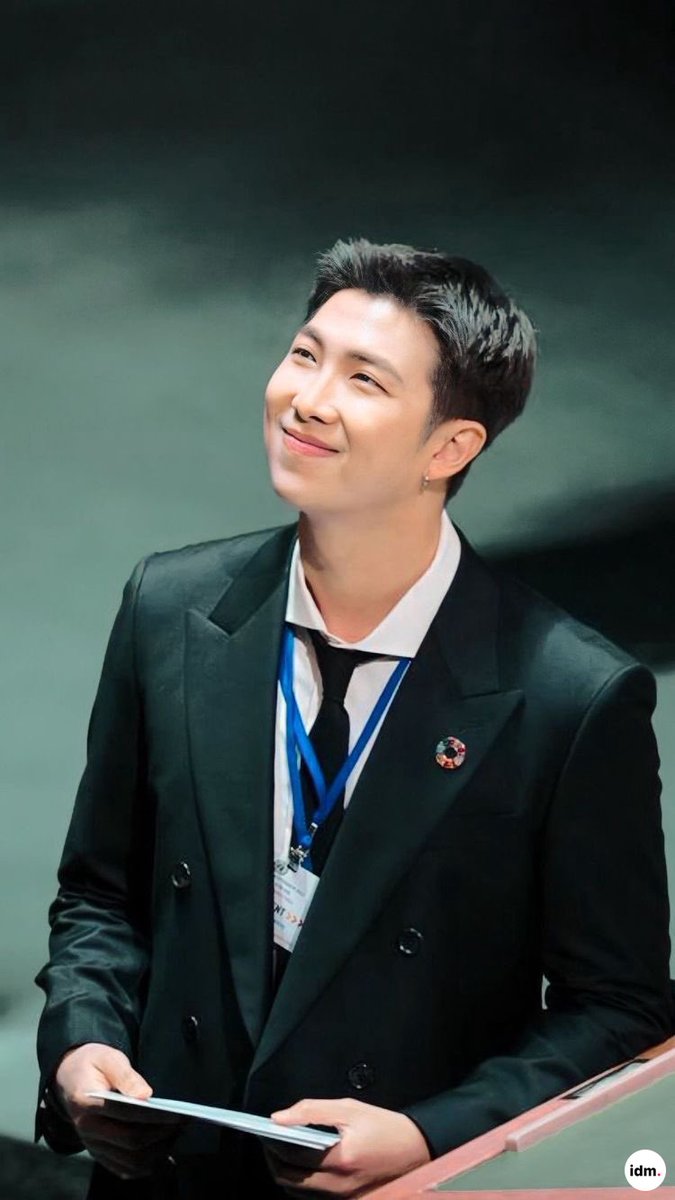 Uri leader..
I love you KIM NAMJOON

#BIGHITPROTECTNAMJOON