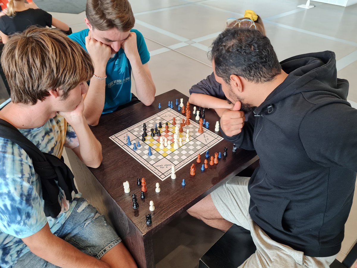 Today in Helsinki. #chess #levelchess https://t.co/oqvhhTiLH9