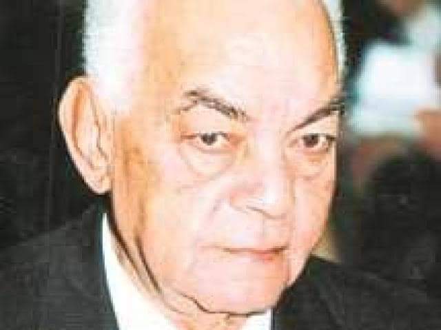 أحمد رشدي محمد محمود 

.. مواليد المنوفية 1924 

.. البطل ده مسك وزارة الداخلية لمدة سنتين من 1984 ل...