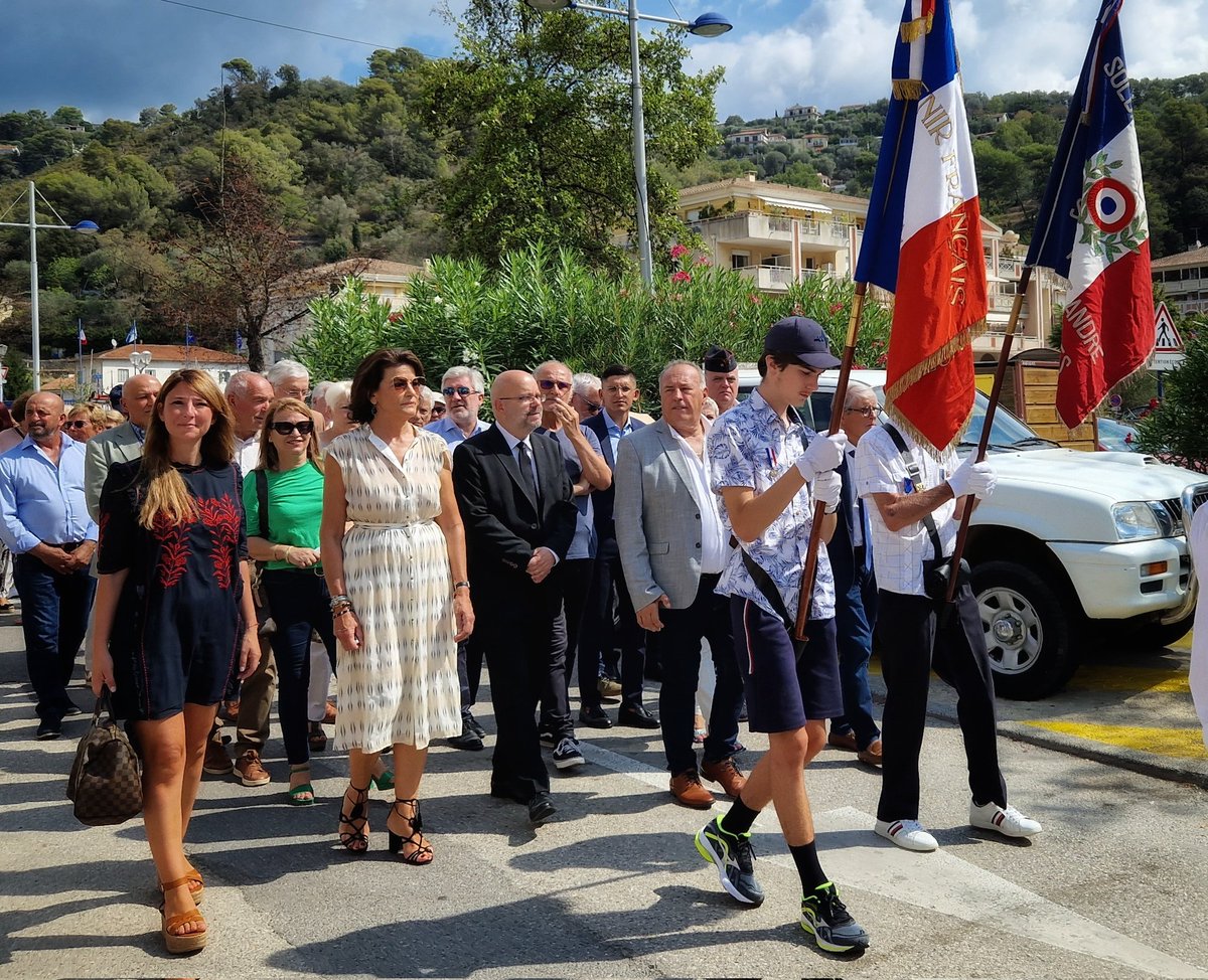 jennifersalles_'s tweet photo. Se retrouver à Saint-André-de-la-Roche aux cotés de mon ami @CarlinJacques pour la fête patronale de la Saint Grât. 

Merci au Comité des Fêtes et à tous ses bénévoles qui font vivre nos traditions. https://t.co/DJl3t52JjK
