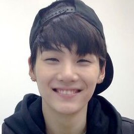 joonstudio's tweet photo. who else cried https://t.co/2EnEJhby4R