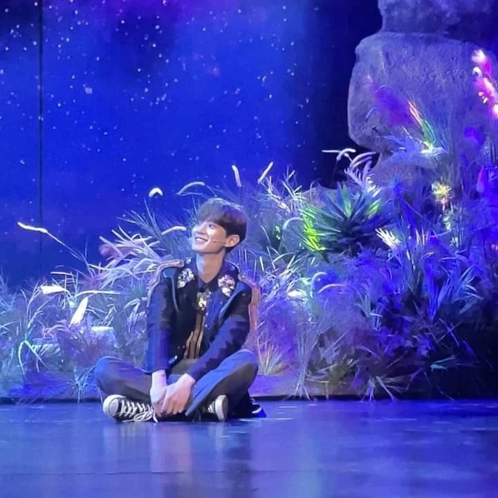 Candy05_6's tweet photo. Lamanshadi~~.Thank for everything and pls don't cry tonight! 

#ThankYouLamanShadi
#라만의_151번째무대_수고했어찬열아 
#happyvirus #Chanyeol 
#chanyeol #park #parkchanyeol #exo #pcy #loey #realpcy #loeypark #Yeollie https://t.co/mbhITn8jdW