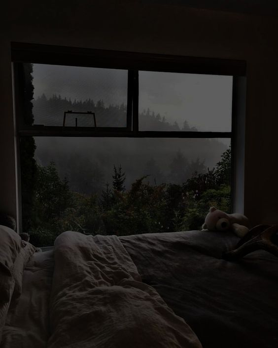 ︎ ︎ (@gioomyweather) on Twitter photo 