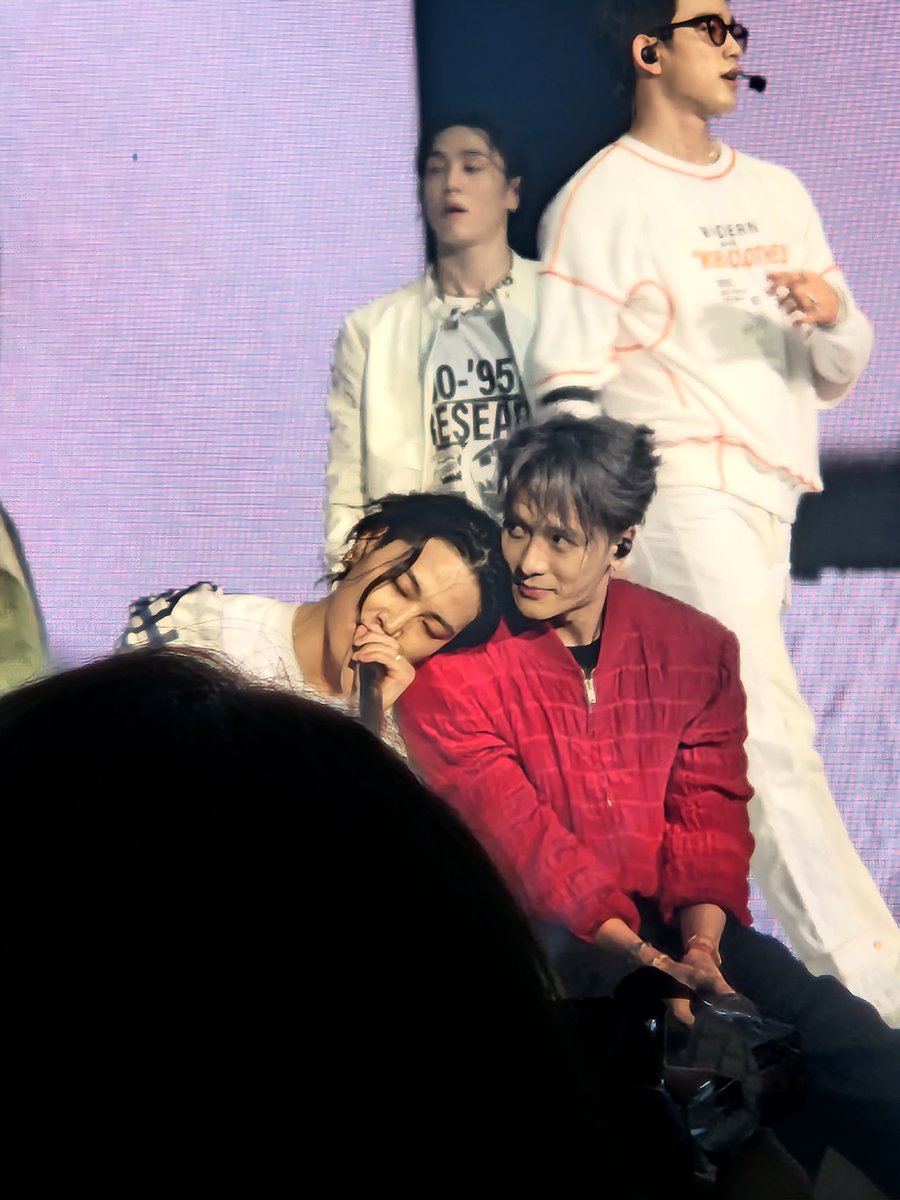 dailyjackbeom's tweet photo. home. https://t.co/R4GcDftugu