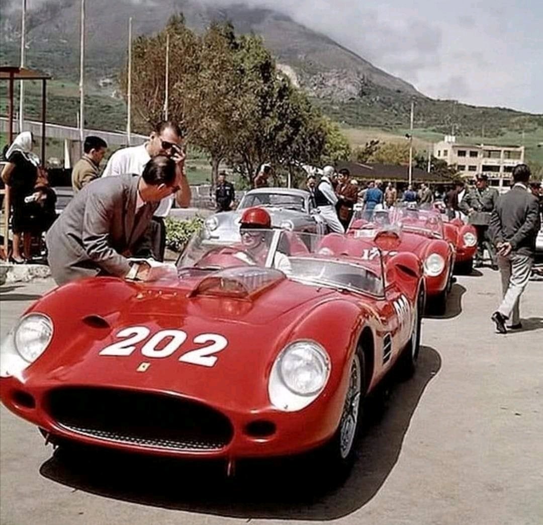 Retromania4ever's tweet photo. 1960 #Targa_Florio 🏁
Ferrari 250 TR9
Ginther🇺🇸/Alison🇬🇧
@Retromania4ever #classiccars https://t.co/0QTRJpDaXa