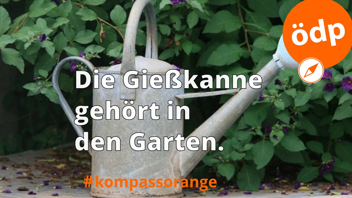 Aufgabe unseres Sozialstaates ist es nicht, mit "Entlastungspaketen" krisenbedingte Schmälerung des materiellen Wohlstands zu verhindern, sondern präzise den wirklich Bedürftigen zu helfen. Die Gießkanne gehört in den Garten.
Bernhard G. Suttner
#ÖDP
oedp-bayern.de/aktuelles/komp…