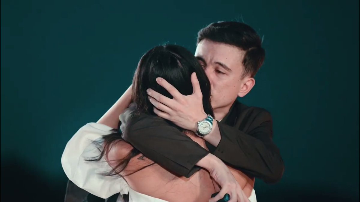 PhilippineStar's tweet photo. In an Instagram post, Mendoza shared a five-minute video showing how Atayde planned the romantic proposal, including a short interview of them together about the special event.  

"Been a month and it still feels surreal. Me and you, what a feeling," Mendoza wrote. https://t.co/SOHRb7dAlM