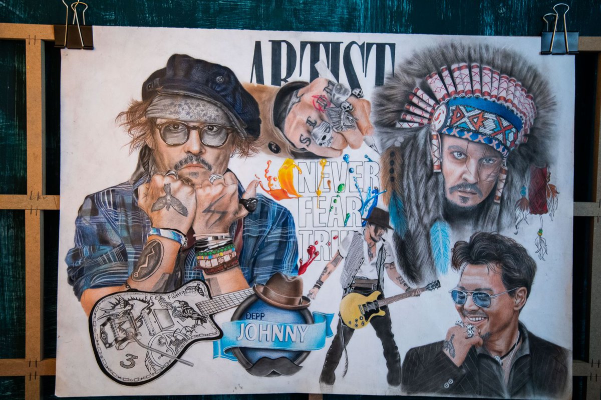 Community member @razimax2 shared this detailed artwork she created over the course of a month. A stunning tribute from one artist to another ❤️