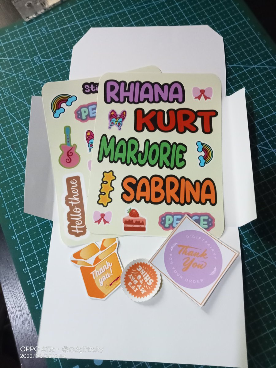 eachelmycorner's tweet photo. vinyl stickers and decal stickers!❤️ ..Thank you to our customers!

#dgiftfairy #Stickers #vinylstickers 
#tumblers #namedecals #printing 
#personalized #giveaways #souvenirs https://t.co/xYm49yoej2