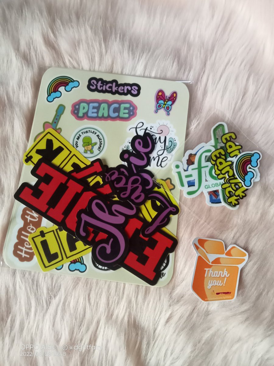 eachelmycorner's tweet photo. vinyl stickers and decal stickers!❤️ ..Thank you to our customers!

#dgiftfairy #Stickers #vinylstickers 
#tumblers #namedecals #printing 
#personalized #giveaways #souvenirs https://t.co/xYm49yoej2