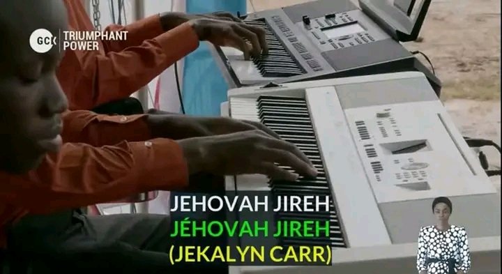 AkureDclm's tweet photo. "JEHOVAH JIREH"
Performed by DLBC CAMPUS &amp; YOUNG ADULT CHOIR for Day 4 (Sunday Worship Service) of Triumphant Power Global Crusade live from Ondo, Ondo State (28 08 2022)

#AlphaLocationChoir
#TriumphantPowerinOndo
#KumuyiliveinOndo
#globalcrusadewithpastorkumuyi
#GCK https://t.co/QuzWnn923Y