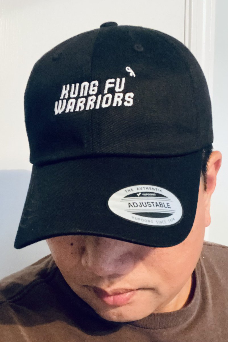 janicehung's tweet photo. Mac3Po already received his Mystery Box from the Kung Fu Warriors Club Meet &amp; Greet. You can still join us 👉https://t.co/5uqMcd91Py or check out #Linktree in my Bio. #SoloNation #WushuWarriorsNFT #Merch #Wushu #JaniceHung https://t.co/iR3U01pWSI