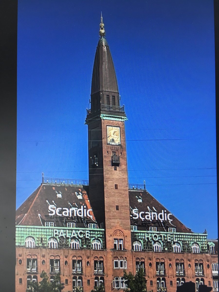 wdwarncke's tweet image. Ein unbeschreiblich schönes Erlebnis, das Kennenlernen und Probefahren des neuen VW ID. Buzz in Copenhagen. Bis 2025 will die Stadt als weltweit erste klimaneutral werden. Ein Danke der Vorbereitung-Crew für die tollen Ideen. Ein weiterer Schritt auf dem #WayToZero 🇩🇰🍀WW