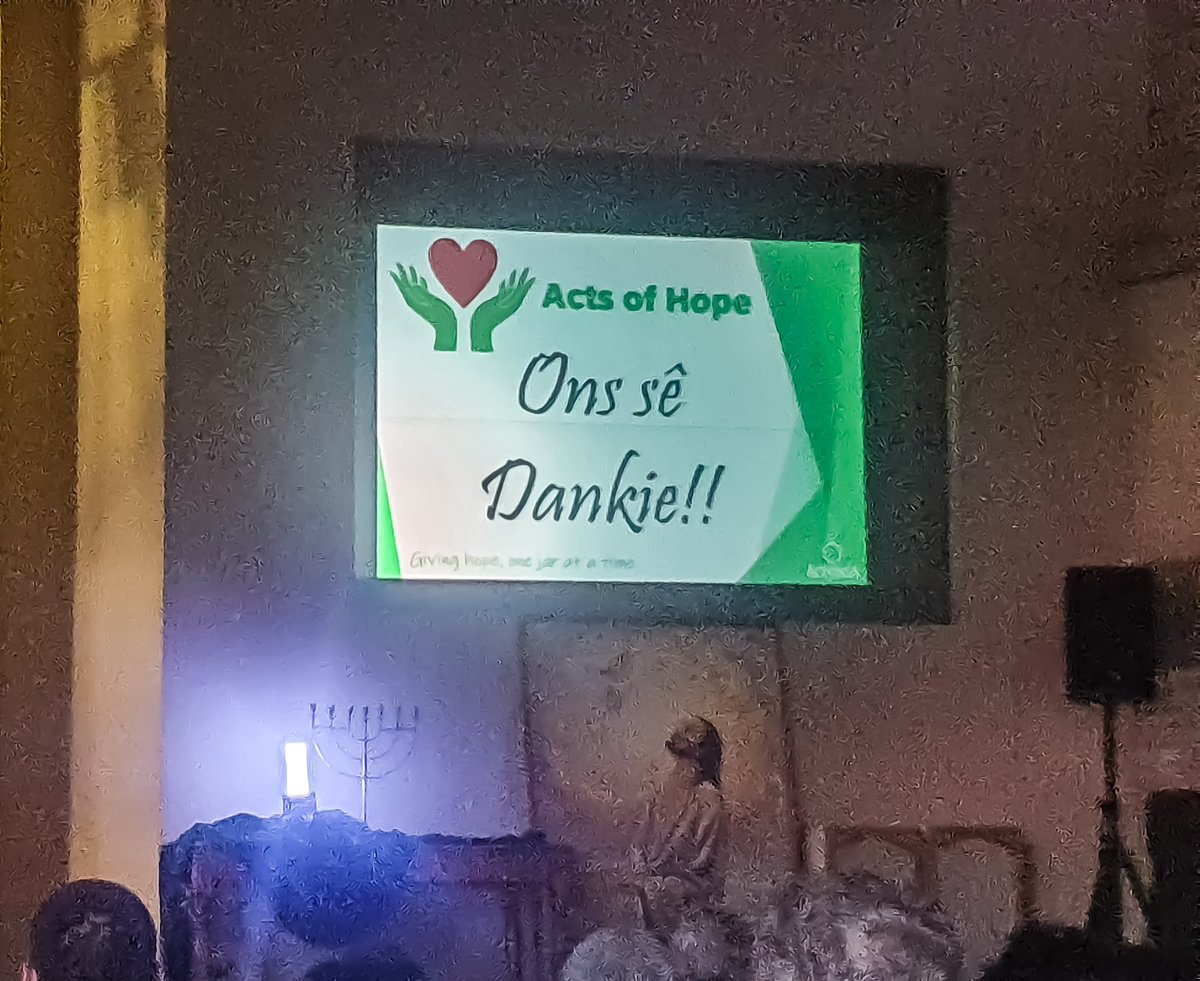 Elmari's tweet photo. Giving feedback on the #ActsOfHopeProject of COJ wards 83,84,85 to our biggest donars Handelinge Kerk in Kloofendal.
@HermanMashaba @BonganiBaloyiBB @actionsa4action @CarinvdS @EsmieLieb @EarlTho71927378 @SeanV2013 https://t.co/3pMotKfTQD