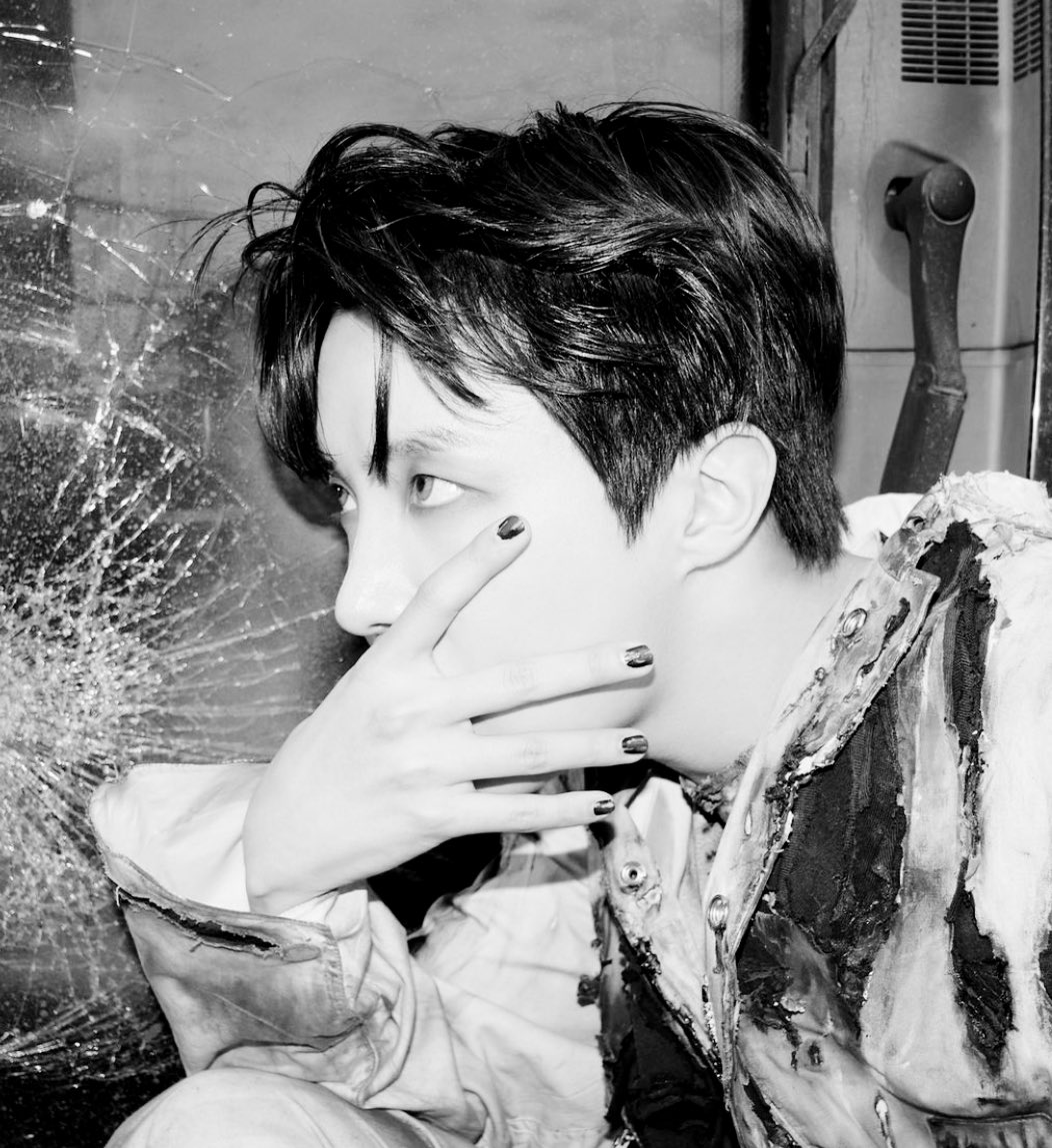 KITSUNFOX's tweet photo. ⠀  
⠀  
⠀  ⠀   𓆸  𝚛𝚘𝚕𝚎𝚙𝚕𝚊𝚢  ; 𝓜𝐨𝐨𝐧 𝓓𝐚𝐞𝐬𝐡𝐢𝐦
           ———                    @vaestamore 

⠀ https://t.co/tfU8EDgc4v