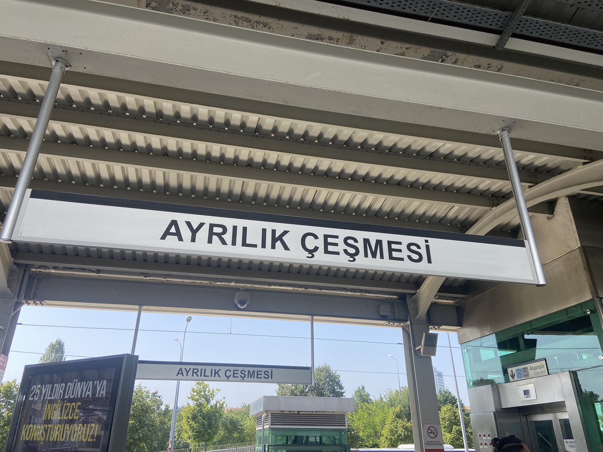 Sen ne üzücü bir durak ismisin🥲