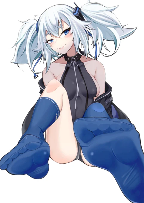 PA-15「足裏が見たいなんて指揮官も物好きだねぇ〜❤️」 