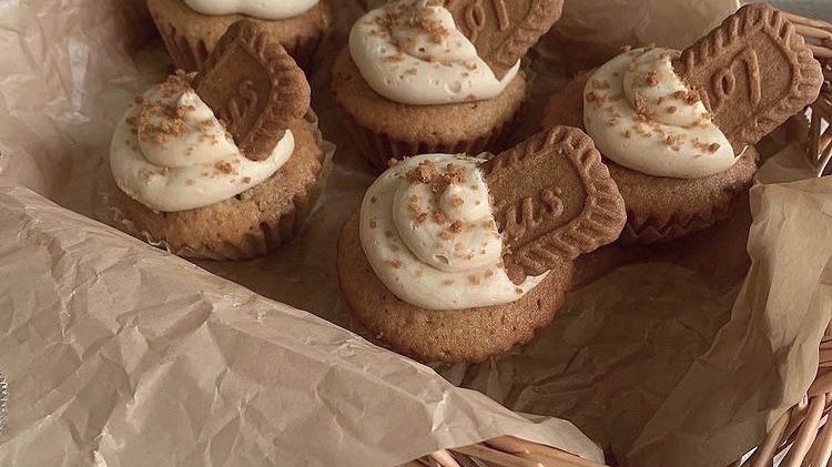 malusokay's tweet photo. Sundays are for baking 🧁 https://t.co/9z0YcXoXs5