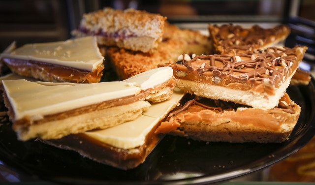 🏰☕️The Castle Coffee Shop <a href="/PonteCastle/">Pontefract Castle</a> will be launching on Wednesday 7th September at 11am! ☕️🏰

🏰 We will be open Tuesday - Sunday, 11am - 3pm.

☕️ Serving fresh, hand crafted coffee roasted in the heart of Yorkshire by 
@RecentBeans

🧁 Sweet and savoury treats on sale🥪