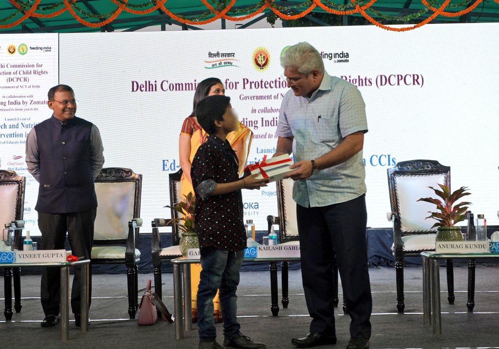 DCPCR's tweet image. .@DCPCR in collaboration with @FeedingIndia by @zomato has launched an “Ed-Tech Intervention- an Educate India Initiative”

With this launch, Delhi becomes the first state to provide #DigitalTablets for learning to the children in Delhi's govt-run child care institutions (1/n)