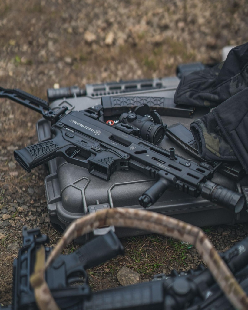 GrandPowerUSA's tweet photo. Another #StribogMob member is out here taking awesome pictures!
Thanks for the photo @morgan_studios_
#GrandPower #TacticalGear #SundayGunday #GoToTheRange https://t.co/e63lO77Ydi