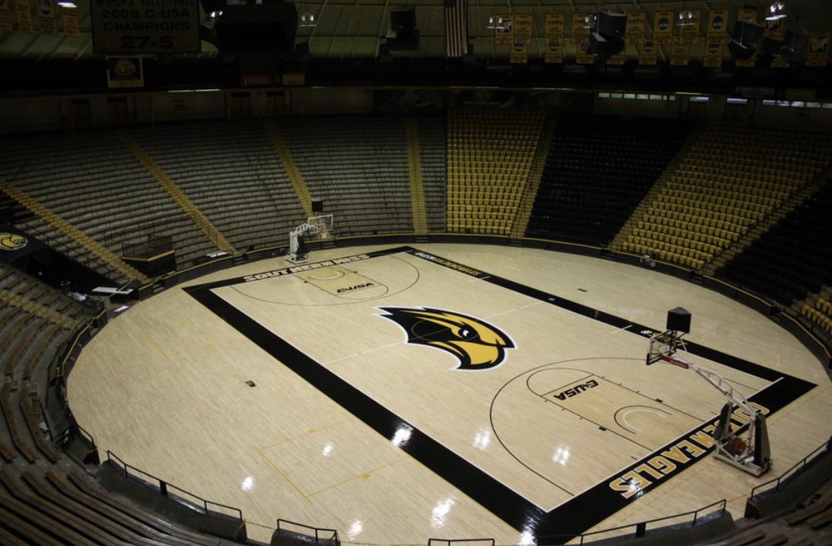 #AGTG After a great experience with <a href="/CoachLadner/">Coach Ladner</a> I’m blessed to receive a Division 1 offer from the University of Southern Mississippi <a href="/SouthernMiss/">Southern Miss</a> <a href="/SouthernMissMBB/">Southern Miss MBB</a> #GoldenEagles #blessed #GoEagles