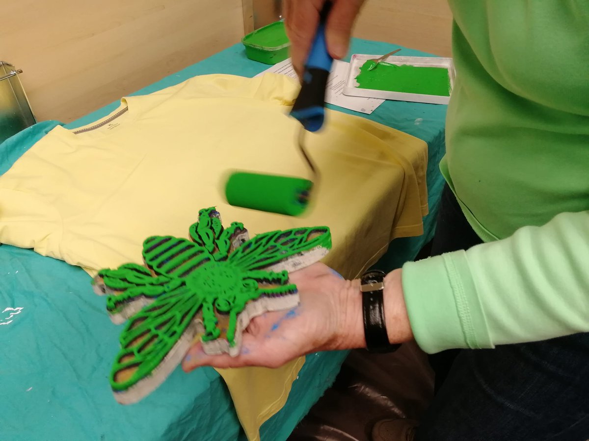 xrbham's tweet photo. XR Brum
Welcome meeting at the #WarehouseCafe with amazing block printing too. Great attendance of new and well seasoned rebels in preparation for the London uprising, 10-12th Sept. See you there!
https://t.co/maqRL8c3ta
#XRBrum https://t.co/KG5nxhSWfF