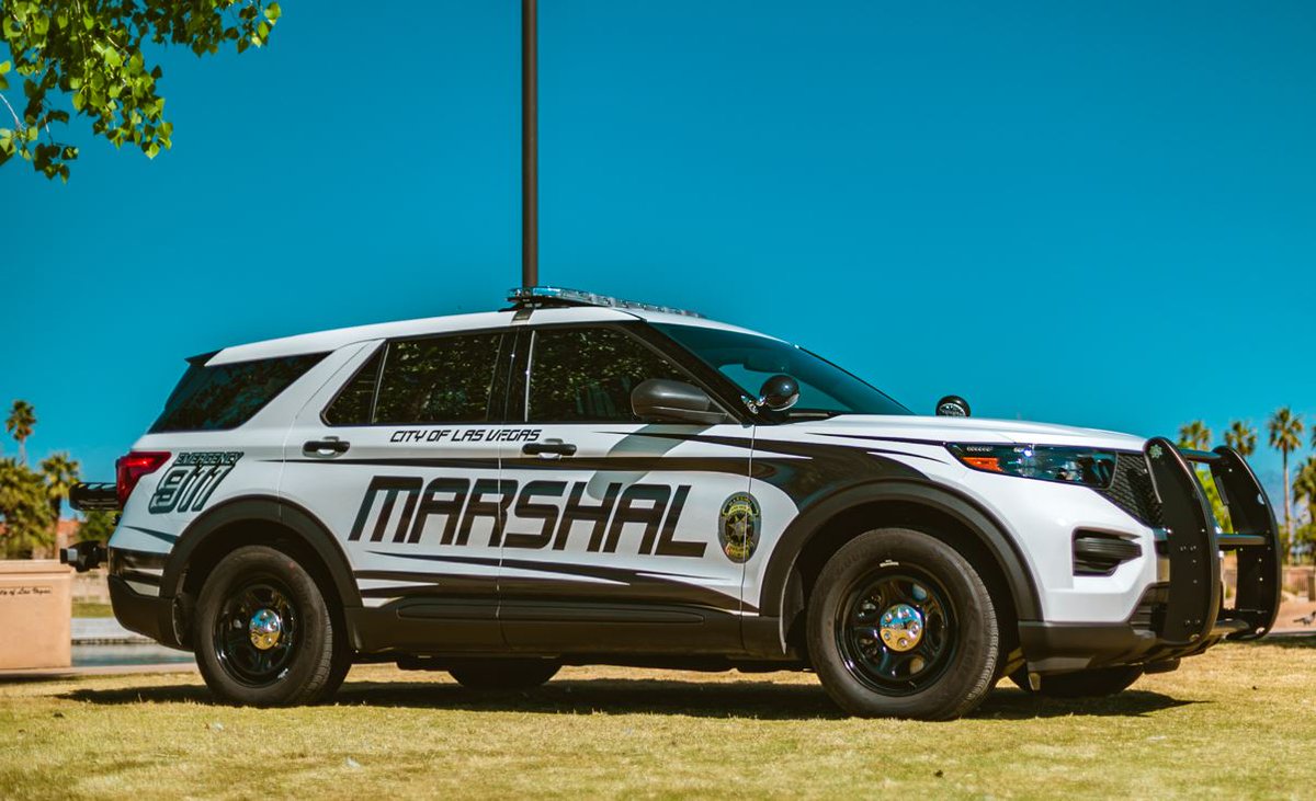 CityOfLasVegas's tweet photo. Meet Chief Jason Potts. From policing with community engagement to providing resources to inmates and prisoners he looks forward to leading our Department of Public Safety: https://t.co/FLBfCMtHVo https://t.co/RqXgKoBP3G