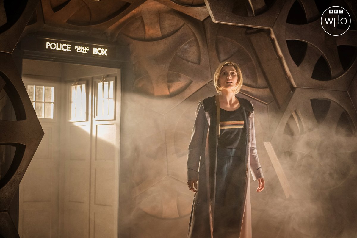 bbcdoctorwho's tweet photo. "Oh, you've redecorated... I really like it!" 🟦

The Ghost Monument (Series 11, Episode 2) #DoctorWho https://t.co/rbLgFijylQ