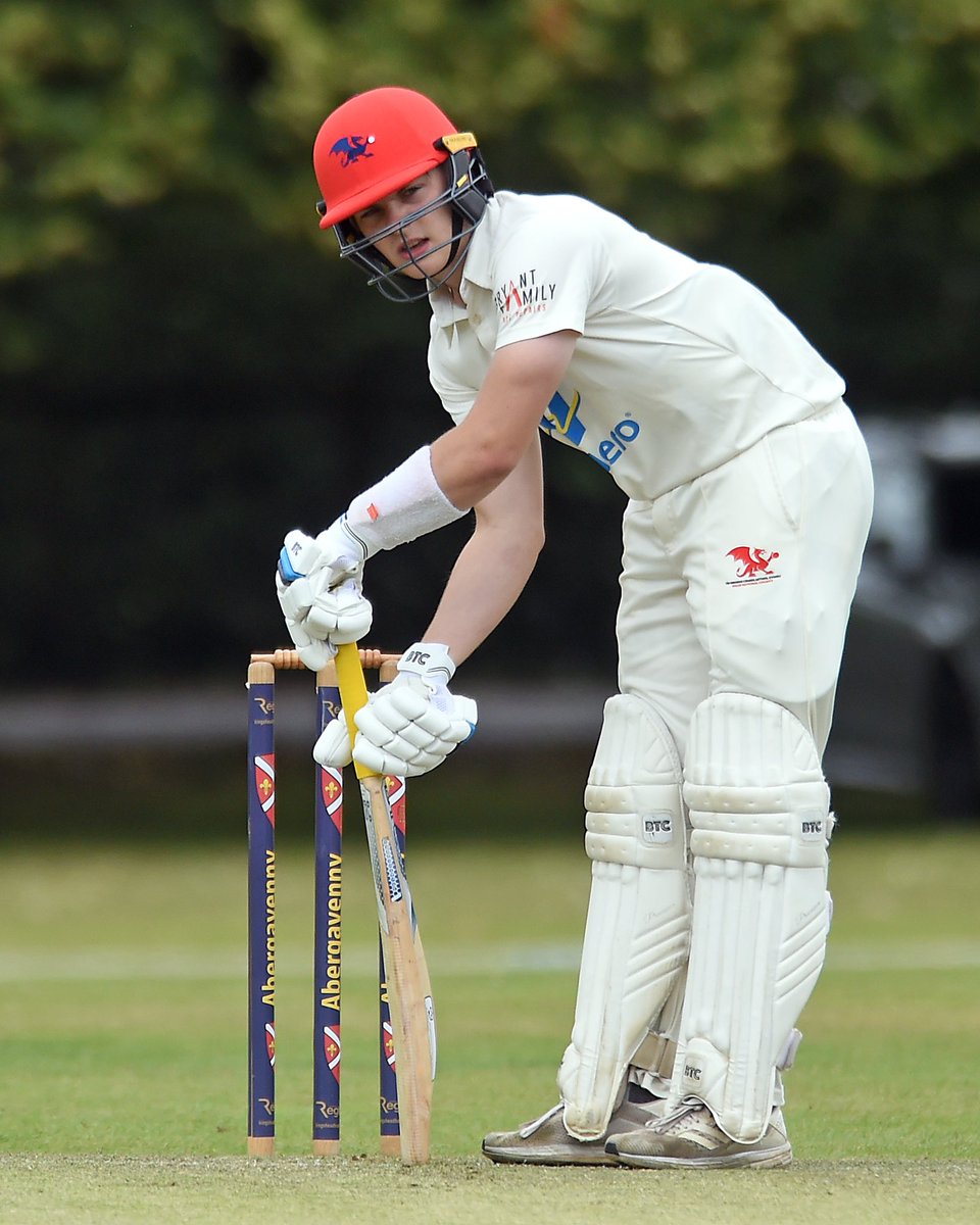 WalesNCounty's tweet image. Congratulations to Wales U18’s for reaching the ECB U18 One Day Final after a 17 run victory over Surrey.

In particular to Callum Nicholls, Ben Kellaway, Henry Hurle (all pictured) and Will Moore!

🏏🏴󠁧󠁢󠁷󠁬󠁳󠁿🐉🔴🔵 #YoungDinkies