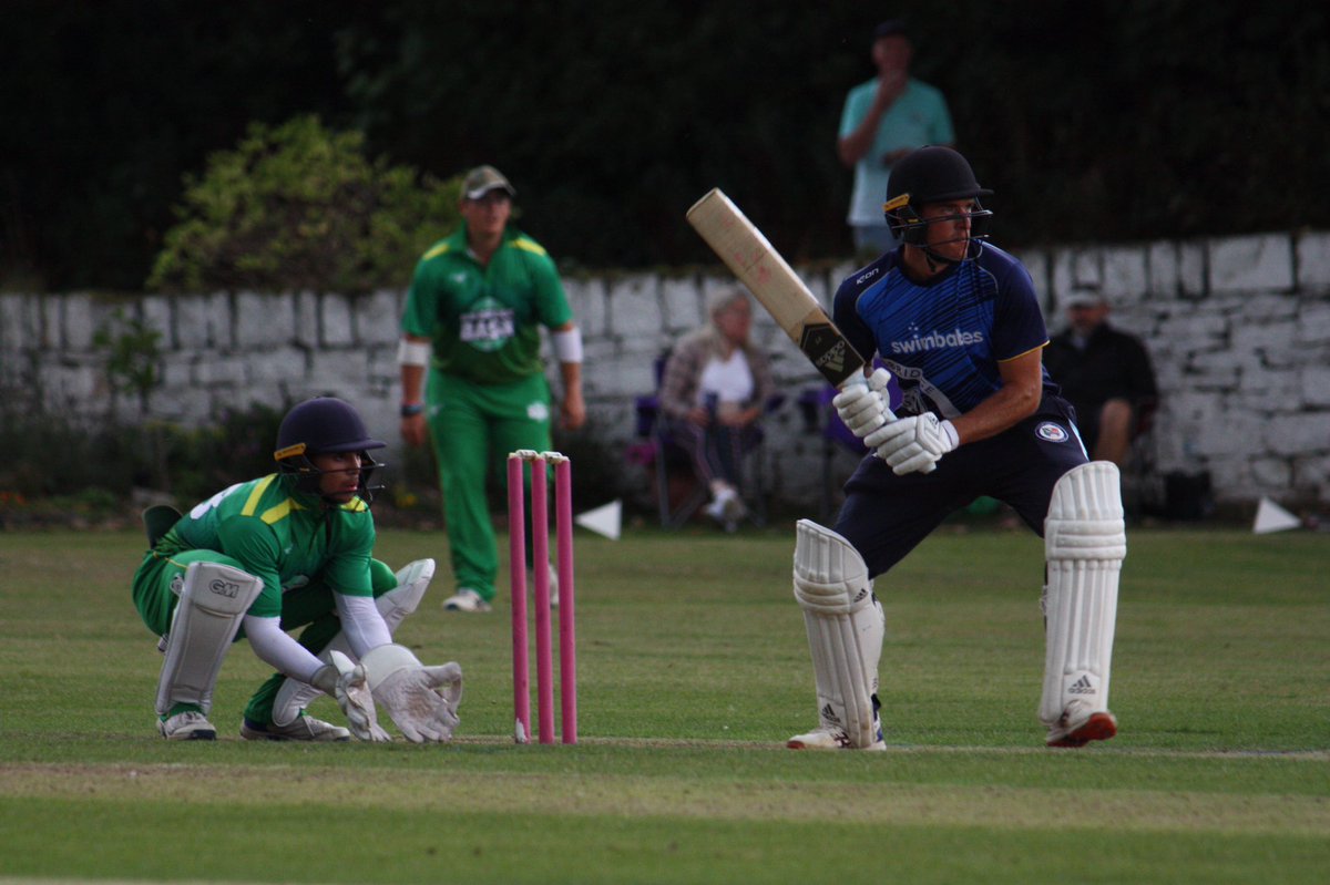 ThongsbridgeCC's tweet image. Team RoW require 64 off 50 to be crowned 2022 #BigBridgeBash winners