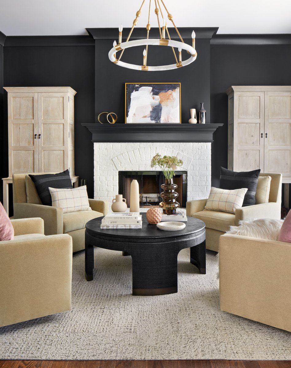 florsquares's tweet image. In the loop 🔁 Crafted with multilevel loops, this rug has delightful textural variation and comes in a range of neutral shades. Shop It's Snow Problem with 25% off. bit.ly/3btqZmf