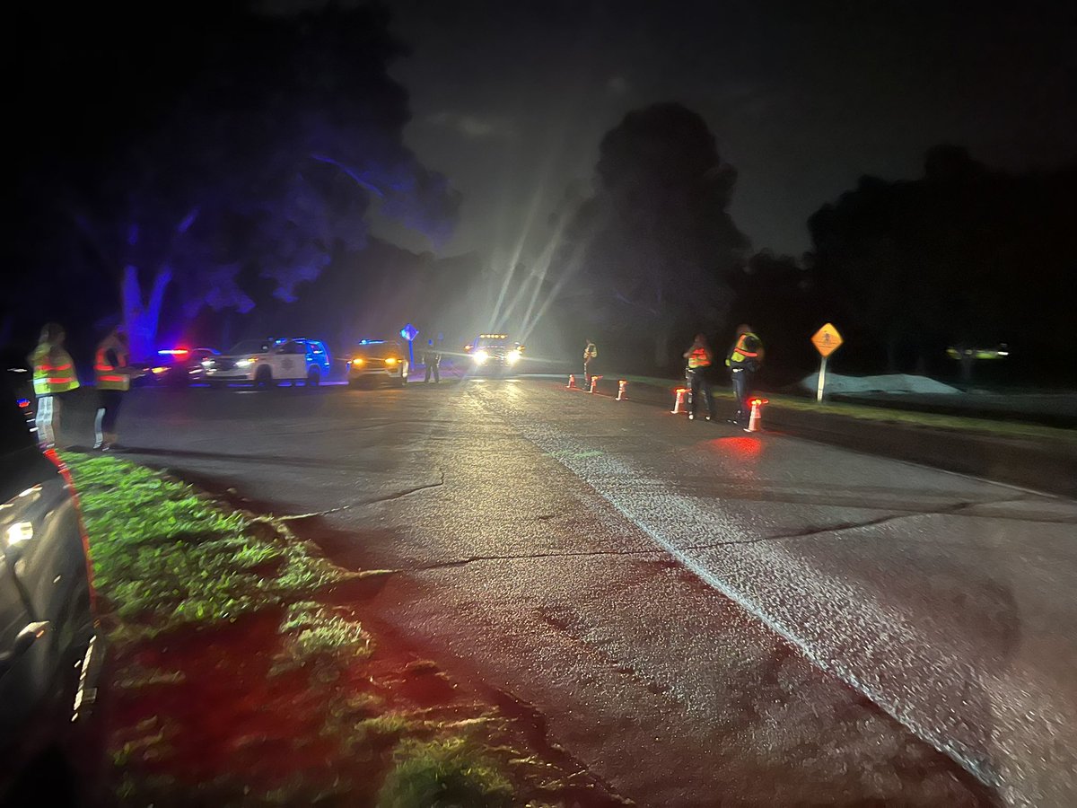 OHPDPS's tweet photo. We had another successful DUI checkpoint last night with @TCSO and Bixby Pokice Department. About 125 vehicles came through the checkpoint and the majority passed right through - doing the right thing! #ENDUI https://t.co/9CQxM6M0cr