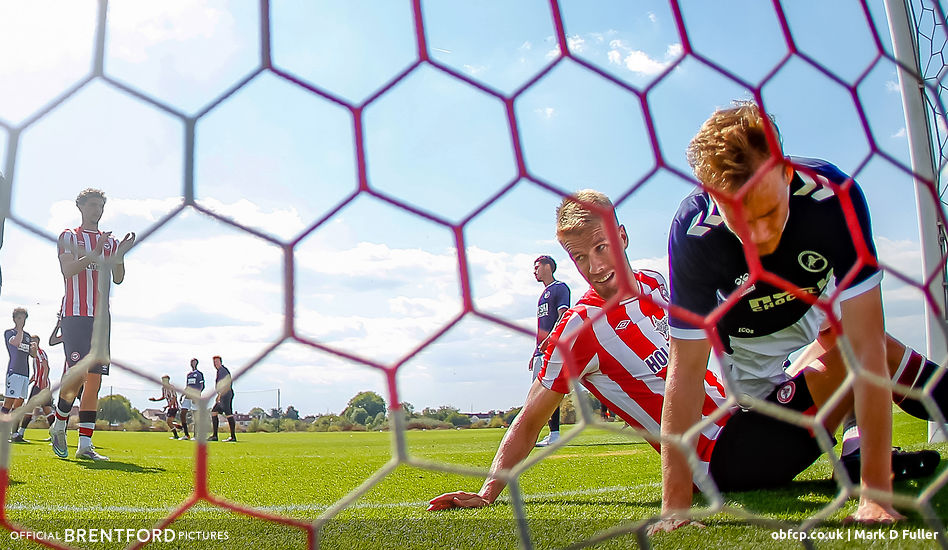 OBFCpics's tweet photo. Brentford B v Millwall friendly pictures online now: https://t.co/I8PKDtlgMk

@BrentfordFC

 📷 @OBFCpics | Mark D Fuller https://t.co/3U9AcwIB6e