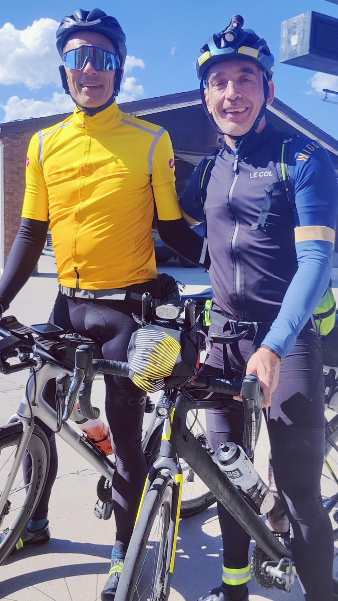 HOODOO500's tweet photo. Marco Ensing and Rob van der Veer are our first ever voyagers conjoined team. They were all smiles at Panguitch. Good job, gentlemen! https://t.co/Jt0PZHwu9d