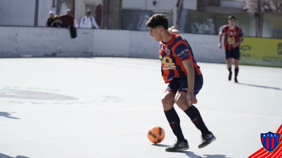 atscfutsal's tweet photo. #Inferiores #C20A

👉 Ayer a la tarde, los dirigidos por Diego Busso (@diegombusso) cayeron frente a Don Orione por 4-2.

#VamosMatador 
#VamosLosPibes https://t.co/YlkZSQKczT