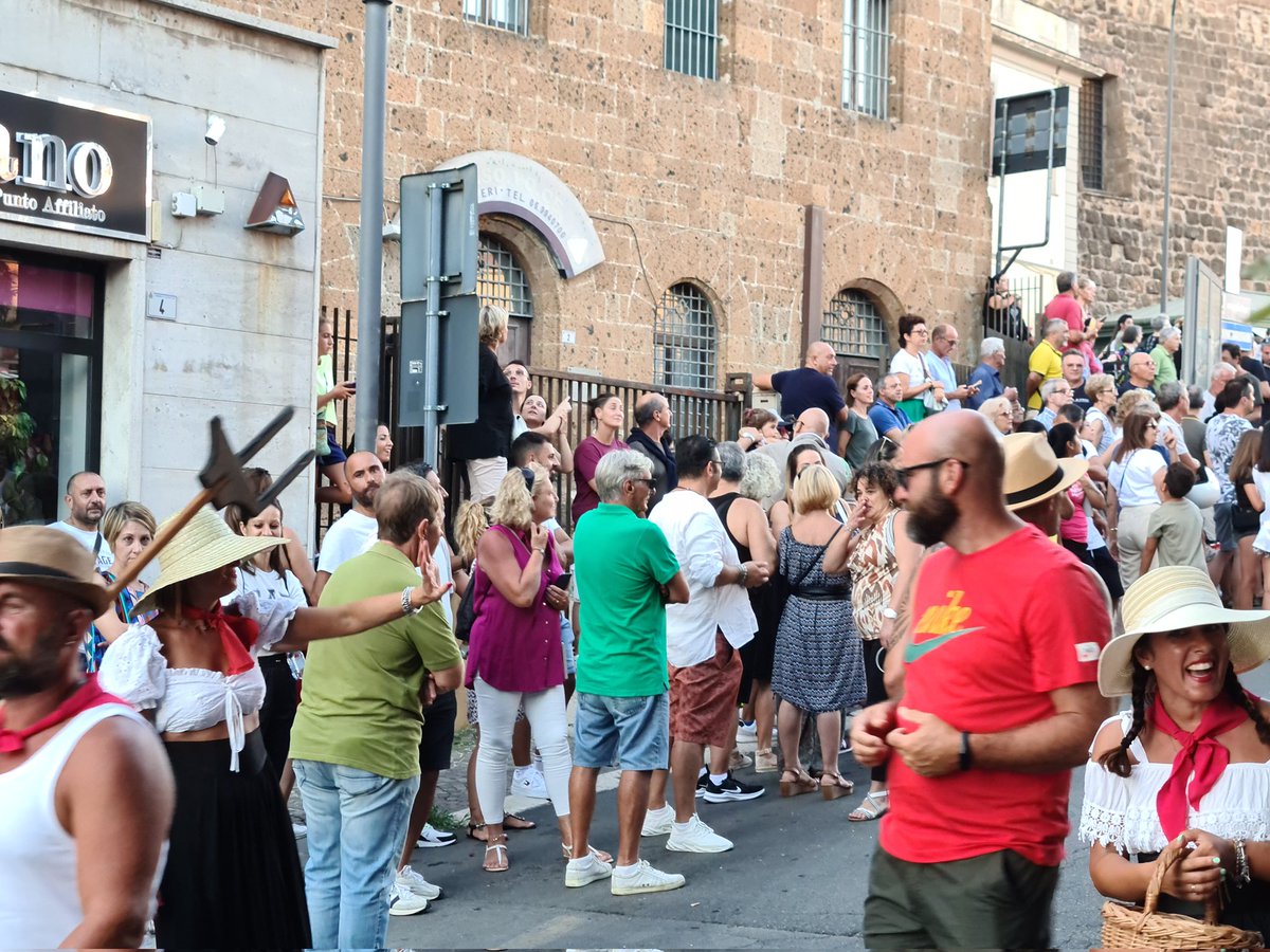 FrancoCaucci's tweet photo. 59* sagra dell'uva e del vino di Cerveteri https://t.co/HlTQzCa8n8