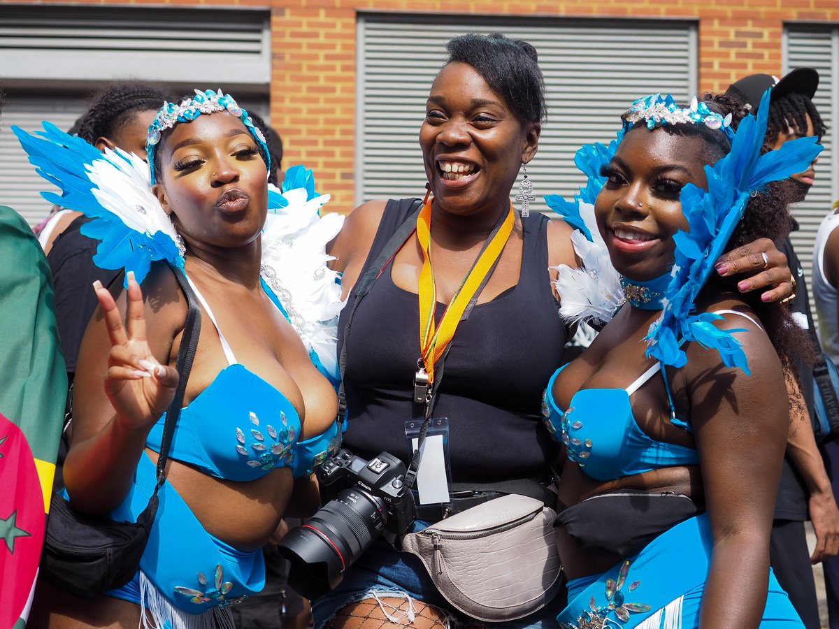 Poppybeadstory's tweet photo. Thanks @UKBFTOG and @mpbcom for a great time at carnival today. #UKBFTOG #ChangeGear #Carnival2022 https://t.co/yxRAlr46EE