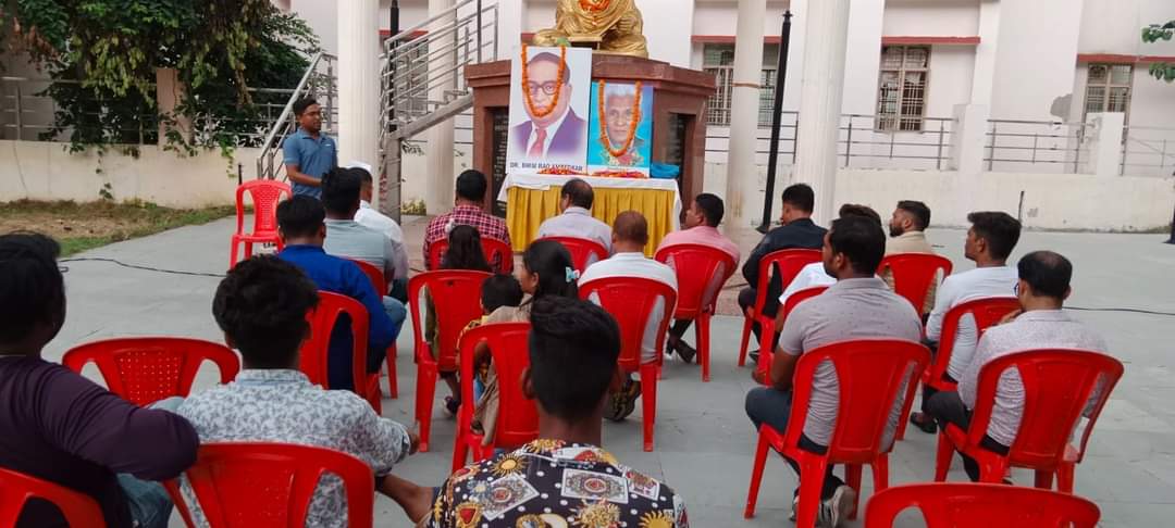 Avinashbharti86's tweet photo. #भीम_मिशन_के_महानायक_मान्यवर_दीना_भाना_साहब_जी
********************************************
💐💐💐पुण्यतिथि-: 29 अगस्त 2006💐💐💐
********************************************
आज आदि अंबेडकर विद्यार्थी फाउंडेशन के तत्वाधान में वाल्मीकि मंदिर परिवर्तन चौक हजरतगंज मै मनाया गया
#AAVF https://t.co/896oQYYff4