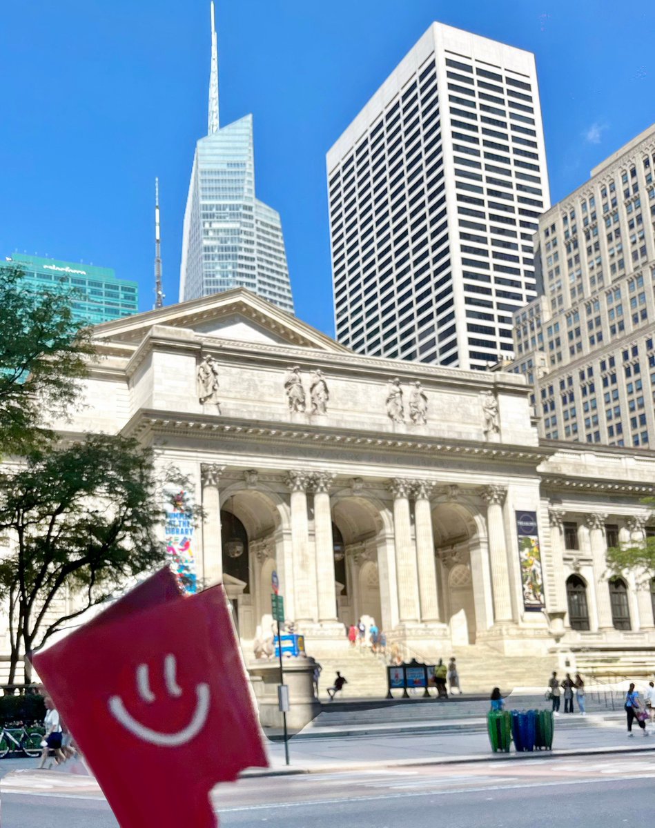 CardSnacks's tweet photo. When we aren't working on new cards, we love to explore!🤩
Can you name these famous NYC sights?🤔🏙
Retweet to be entered into our weekly drawing for a 25$ Amazon Gift Card! 🤑💸#Giveaway 
PS: To see more of our adventures, be sure to add us on BeReal! https://t.co/lqo62K53Mp https://t.co/EpfBpOl3Oh
