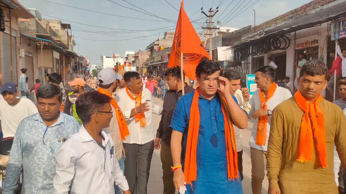 ParmarMansharam's tweet photo. आज रोहट में ABVP की जीत पर जुलूस में जाने का अवसर प्राप्त हुआ। https://t.co/ARGKY8DenA