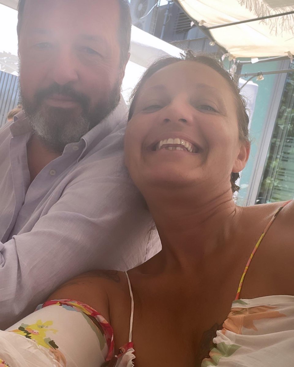 Sonia49043100's tweet photo. Perchè l’estate non è una stagione… ma uno stato d’animo ! #ESTATE #noi #mare https://t.co/3KHNaIcx70
