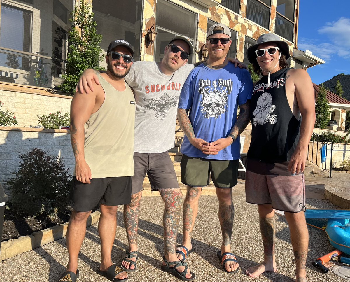 FxCtx's tweet image. We Fight Girls.