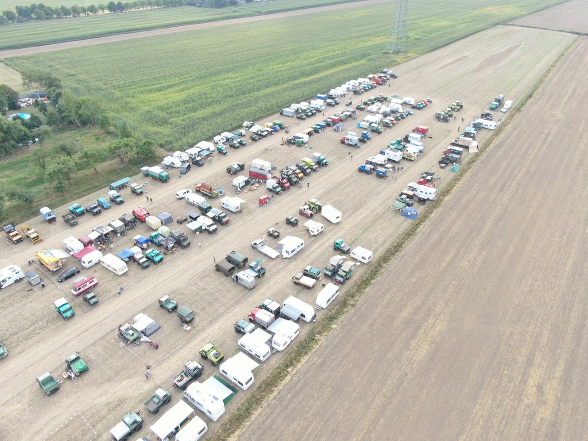 UnimogCommunity's tweet photo. Leider schon wieder zu Ende – das Jahrestreffen des #UnimogClubGaggenau im Norden von #Deutschland.
Schön war's.
#mercedes #mercedesbenz #unimog #unimogclub #unimogclubgaggenau #ucg #unimogcommunity #unimogpower #unimogfan #unimogfamily #jahestreffen #bahrenfleth https://t.co/Zr3PdCXqna